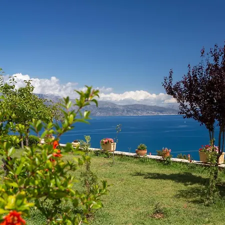 Villa Ventalia Nikiana